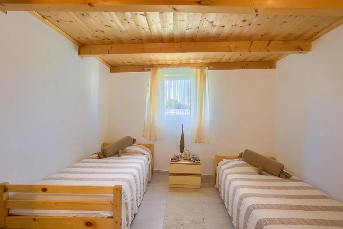 Holiday Home Michelle Sisan 0*,  Croatia